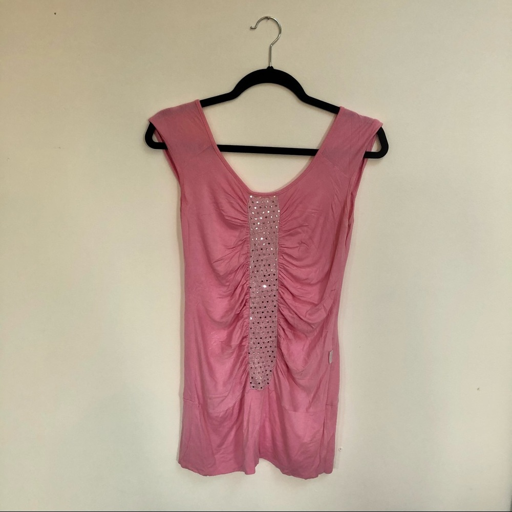 VIDA sparkling pink top